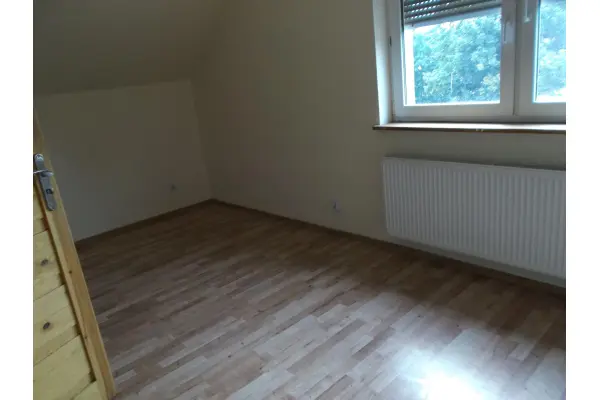 zgorzelecki, Bogatynia, Tadeusza Kościuszki, Dom wolnostojący z lokalem handlowym