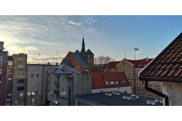 kołobrzeski, Kołobrzeg, Mieszkanie 4 pokoje w centrum