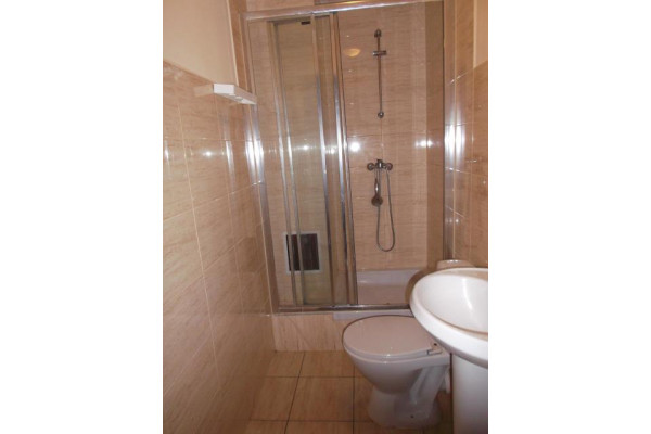 zgorzelecki, Bogatynia, Tadeusza Kościuszki, Dom wolnostojący z lokalem handlowym