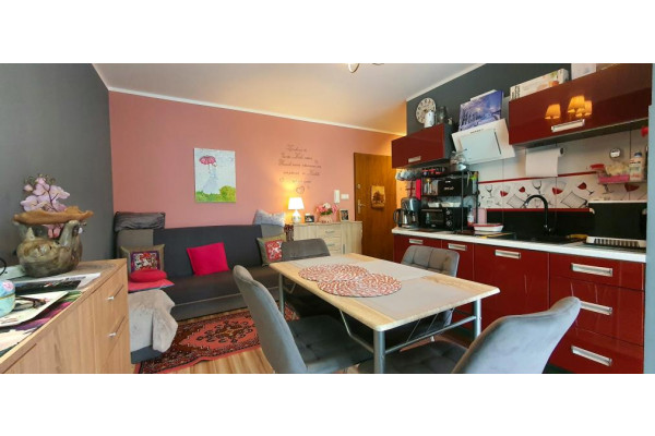 kołobrzeski, Kołobrzeg, Zachodnia, Bałtycka, Przytulny apartament blisko morza.