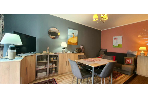 kołobrzeski, Kołobrzeg, Zachodnia, Bałtycka, Przytulny apartament blisko morza.