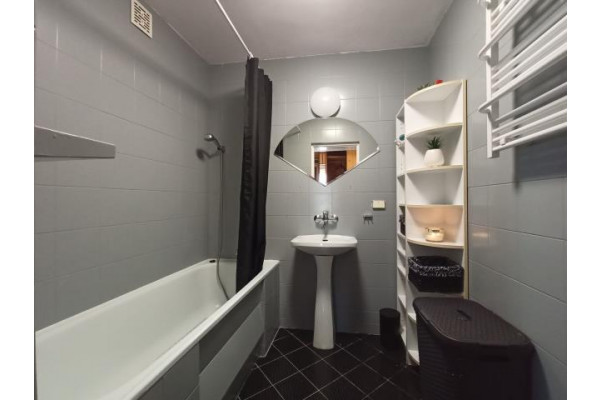 kołobrzeski, Kołobrzeg, Gierczak Emilii, 3 pokoje w centrum Kołobrzegu - ul. Gierczak