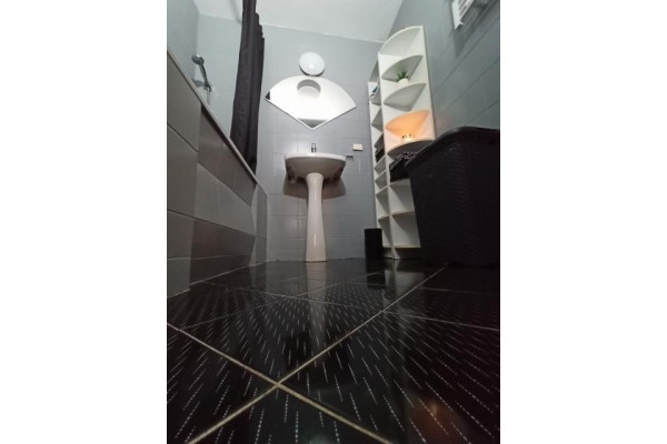 kołobrzeski, Kołobrzeg, Gierczak Emilii, 3 pokoje w centrum Kołobrzegu - ul. Gierczak