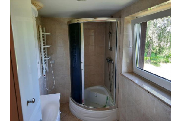 kołobrzeski, Gościno, Atrakcyjna, zabudowana posiadłość w m. Robuń