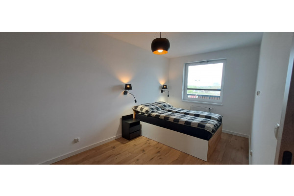 kołobrzeski, Kołobrzeg, Centrum, Żurawia, Nowe mieszkanie z garażem- wynajem na  sezon letni.